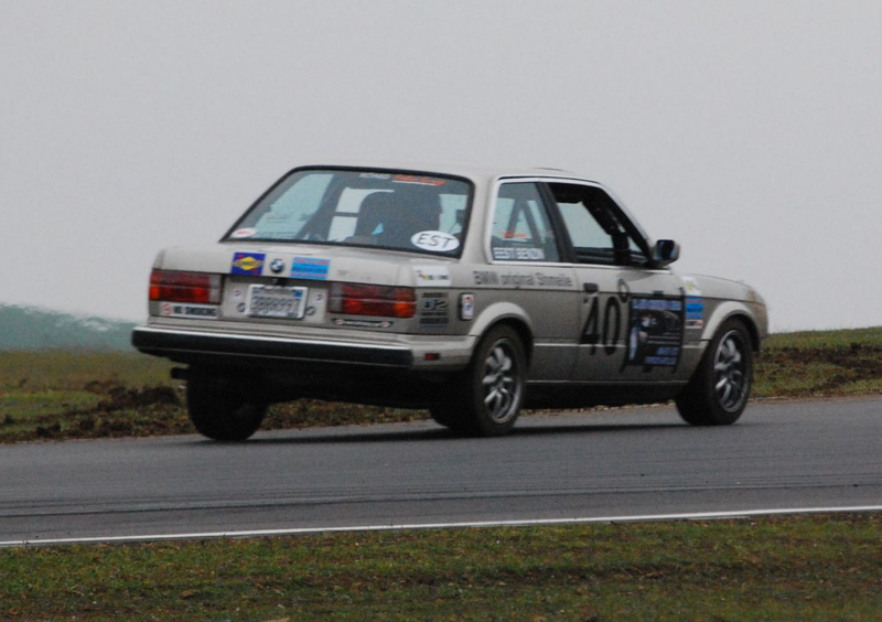 Illustration for article titled 24 Hours Of LeMons Arse Freeze-A-Palooza Über Gallery: The Bavarian Hordes
